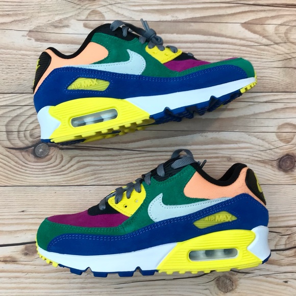 Nike Air Max 90 - Picture 2 of 16